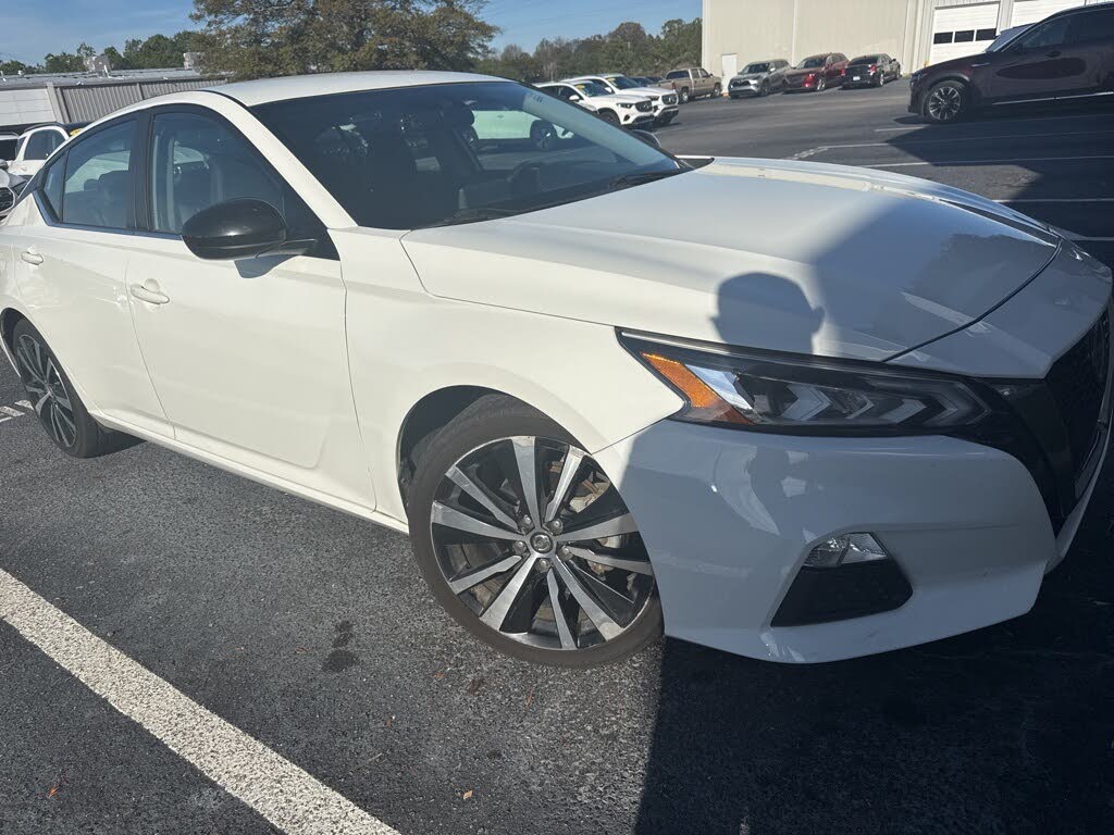 2019 Nissan Altima 2.5 SR FWD