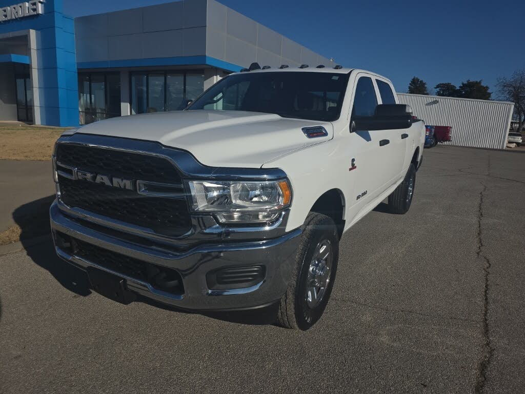 2022 RAM 2500 Tradesman Crew Cab 4WD