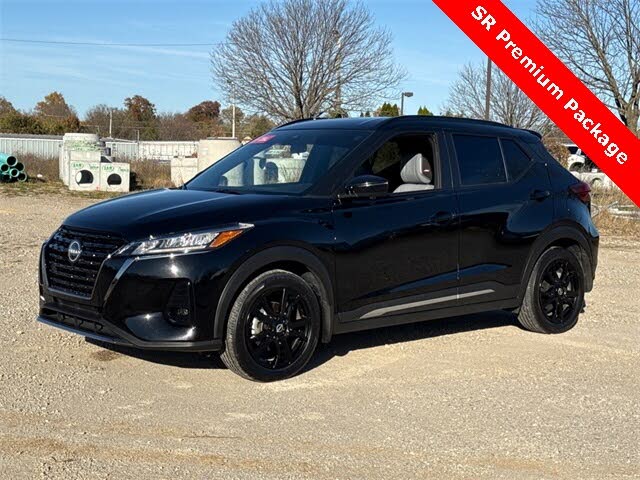 2023 Nissan Kicks SR FWD