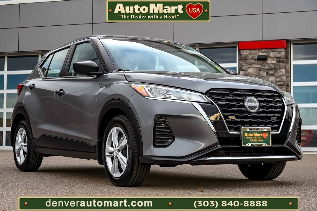 2024 Nissan Kicks S FWD