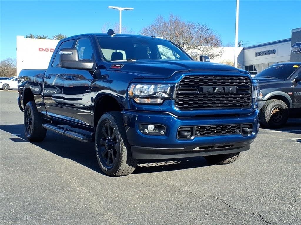2024 RAM 2500 Big Horn Crew Cab 4WD