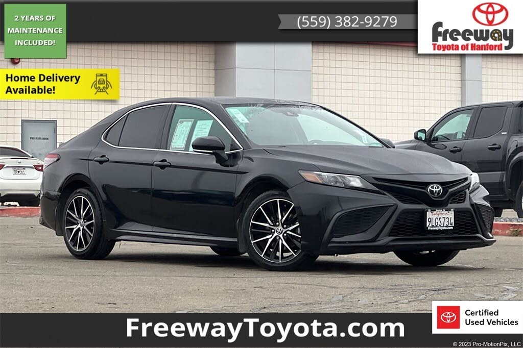 2024 Toyota Camry SE FWD