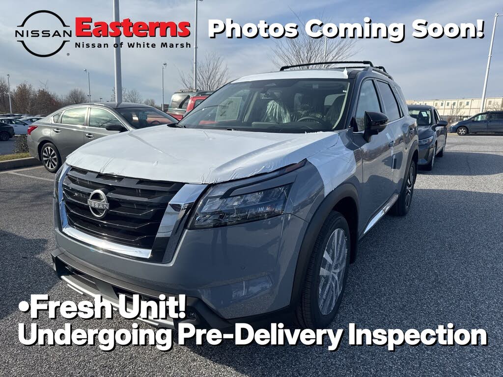 2025 Nissan Pathfinder Platinum 4WD