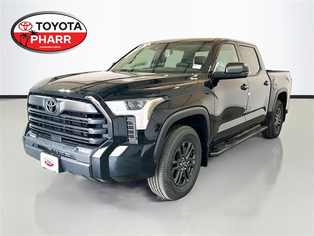 2025 Toyota Tundra SR5 CrewMax Cab RWD