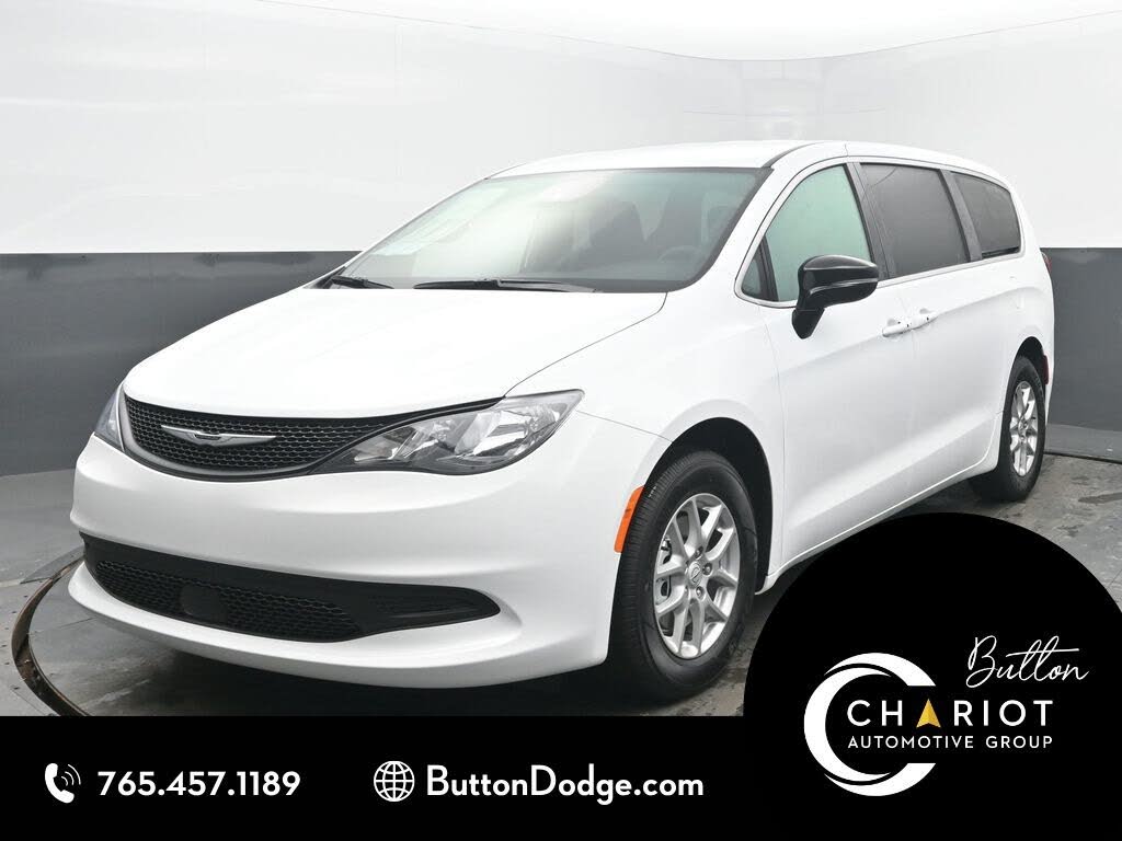 2026 Chrysler Voyager LX FWD