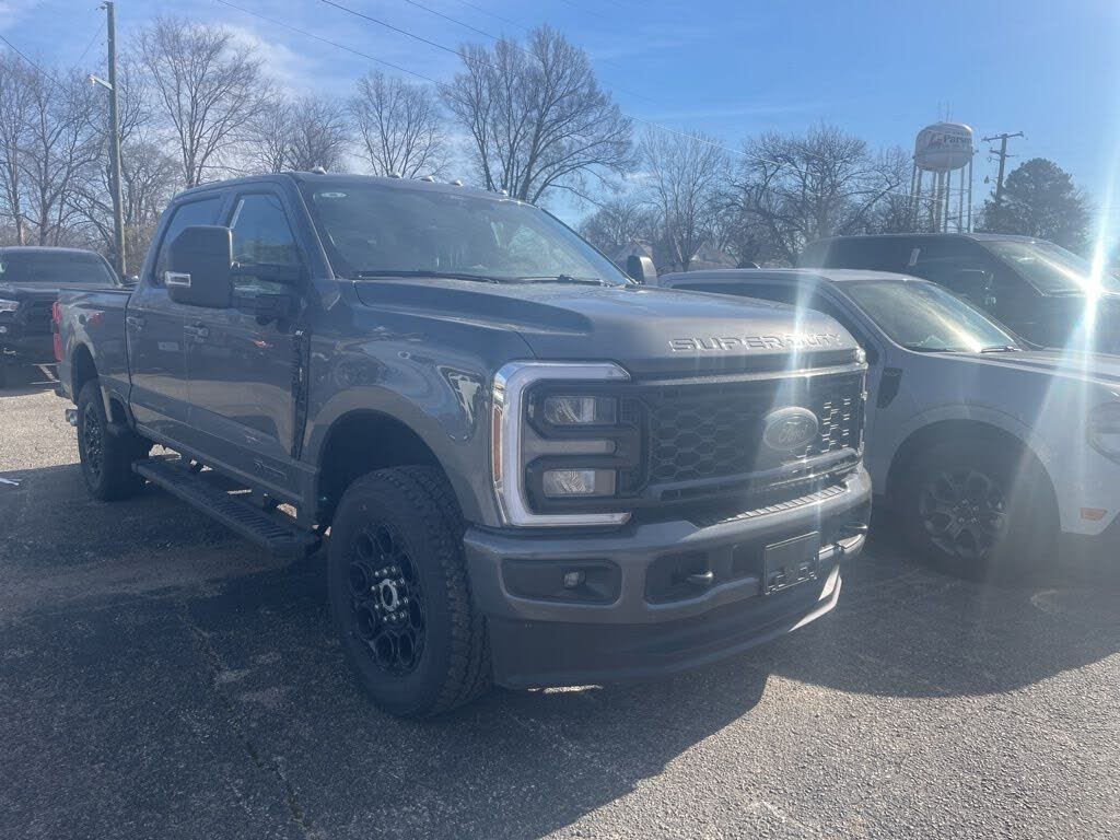 2026 Ford F-250 Super Duty XLT Crew Cab 4WD