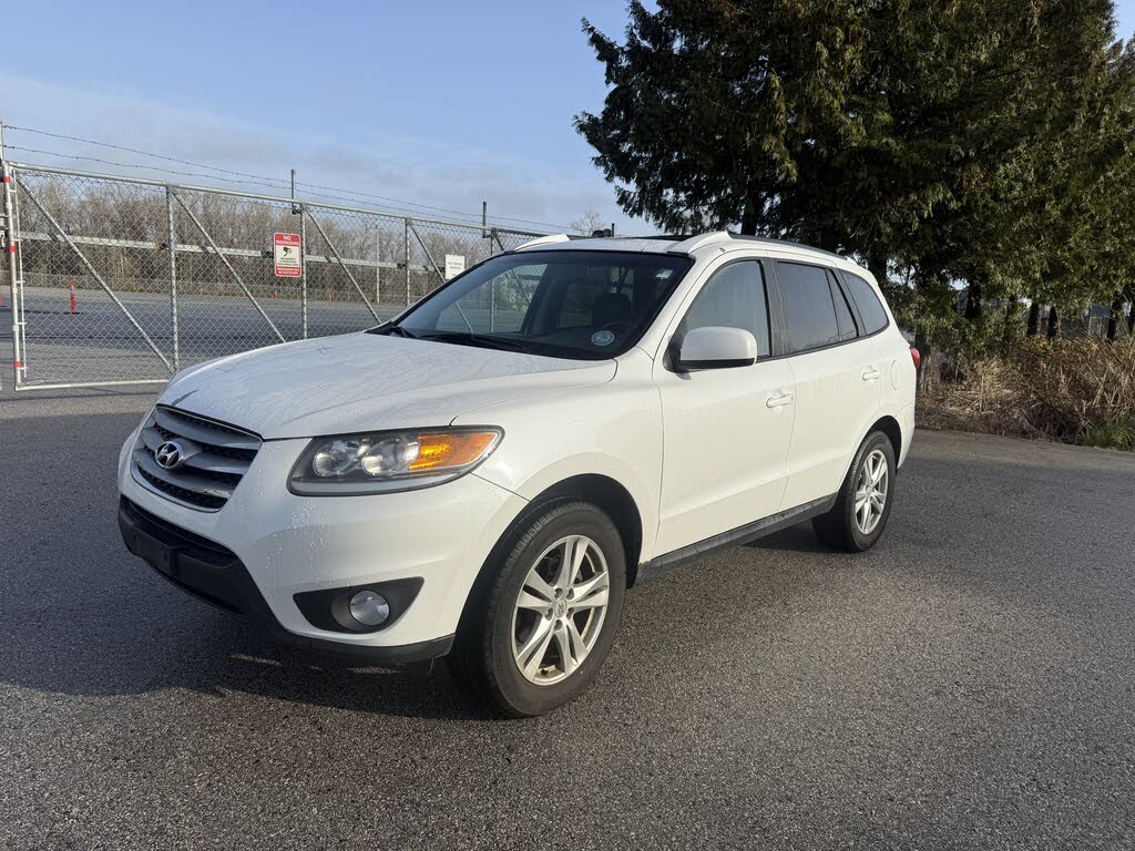 2012 Hyundai Santa Fe 3.5L GL Sport AWD