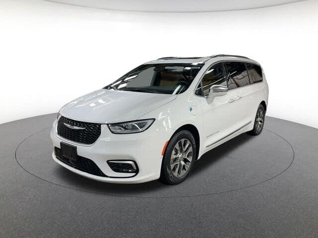 2022 Chrysler Pacifica Hybrid Pinnacle FWD