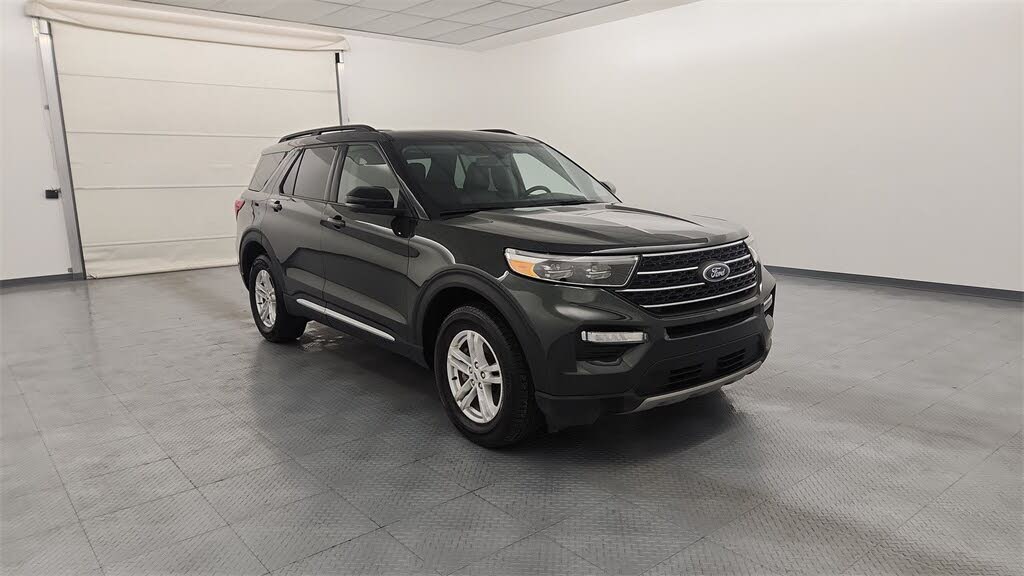 2023 Ford Explorer XLT AWD