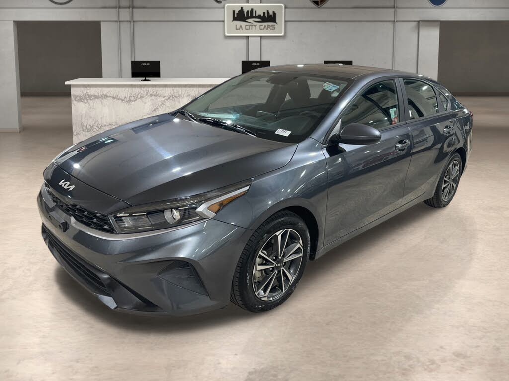 2024 Kia Forte LXS FWD