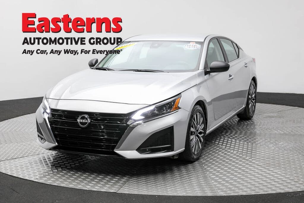 2024 Nissan Altima 2.5 SV FWD