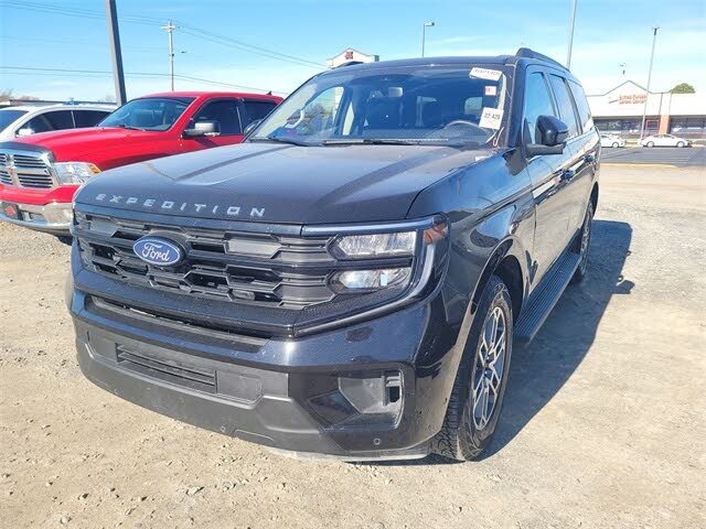 2025 Ford Expedition Active 4WD