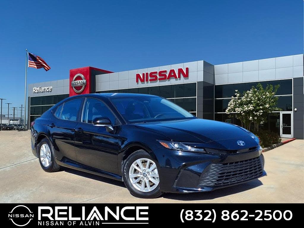 2025 Toyota Camry XSE FWD