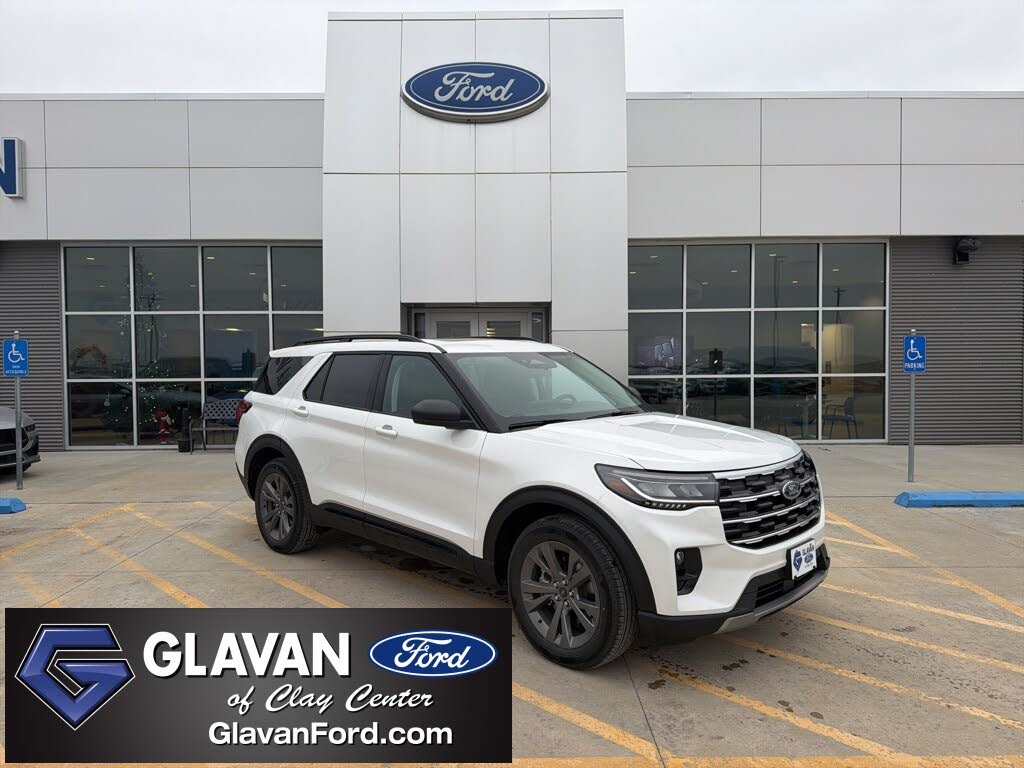 2026 Ford Explorer Active AWD