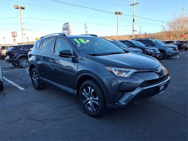 2018 Toyota RAV4 LE AWD
