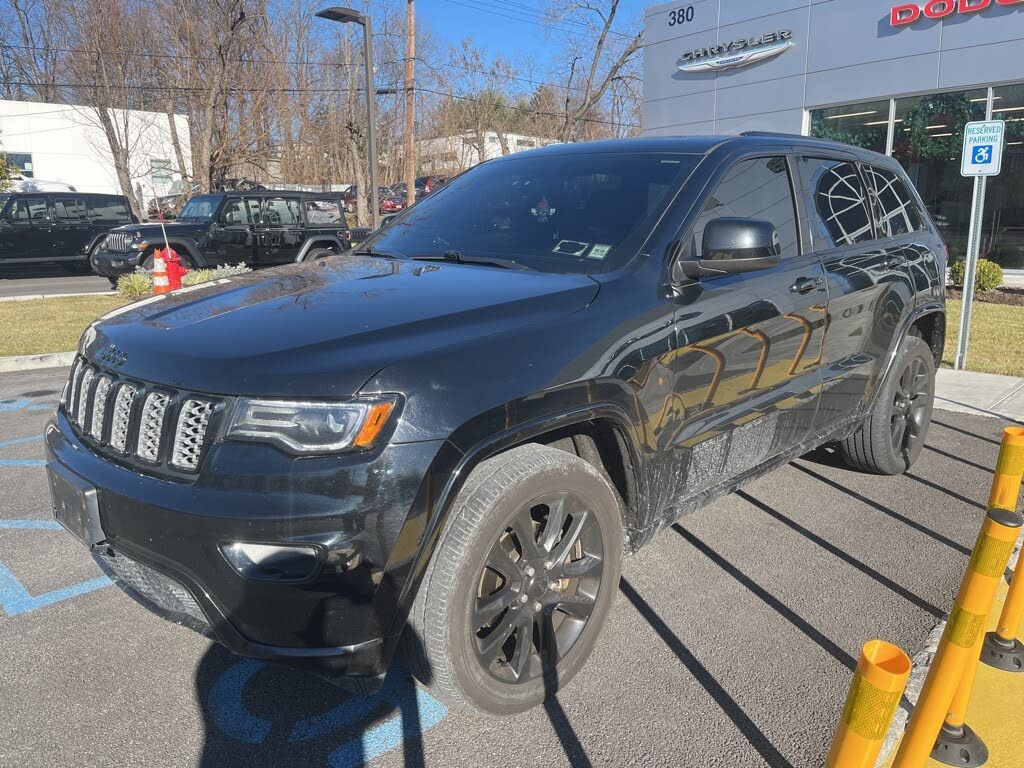 2020 Jeep Grand Cherokee Altitude 4WD