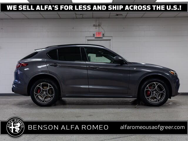 2022 Alfa Romeo Stelvio Ti AWD