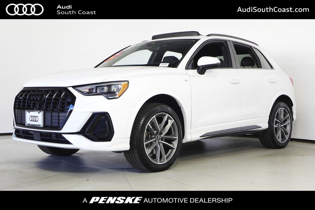 2022 Audi Q3 quattro Premium S Line 45 TFSI
