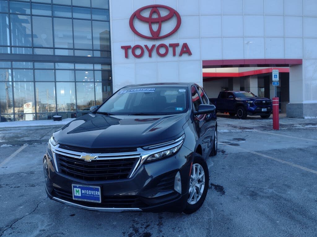 2022 Chevrolet Equinox LT AWD with 1LT