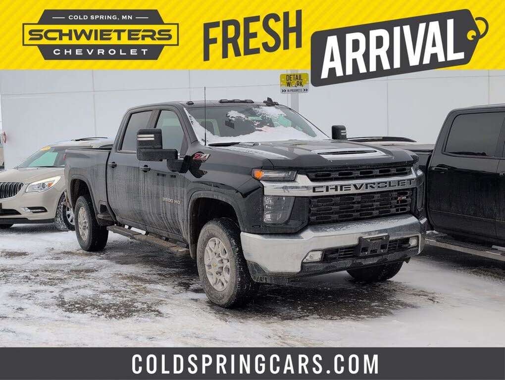 2022 Chevrolet Silverado 3500HD LT Crew Cab 4WD