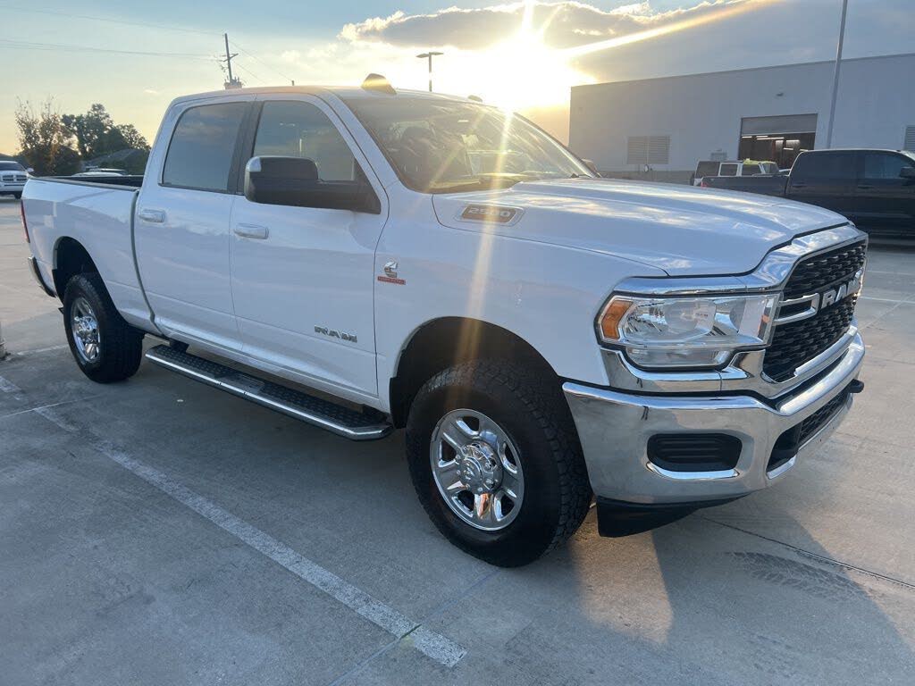 2022 RAM 2500 Big Horn Crew Cab 4WD