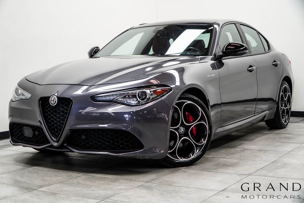 2023 Alfa Romeo Giulia Veloce AWD