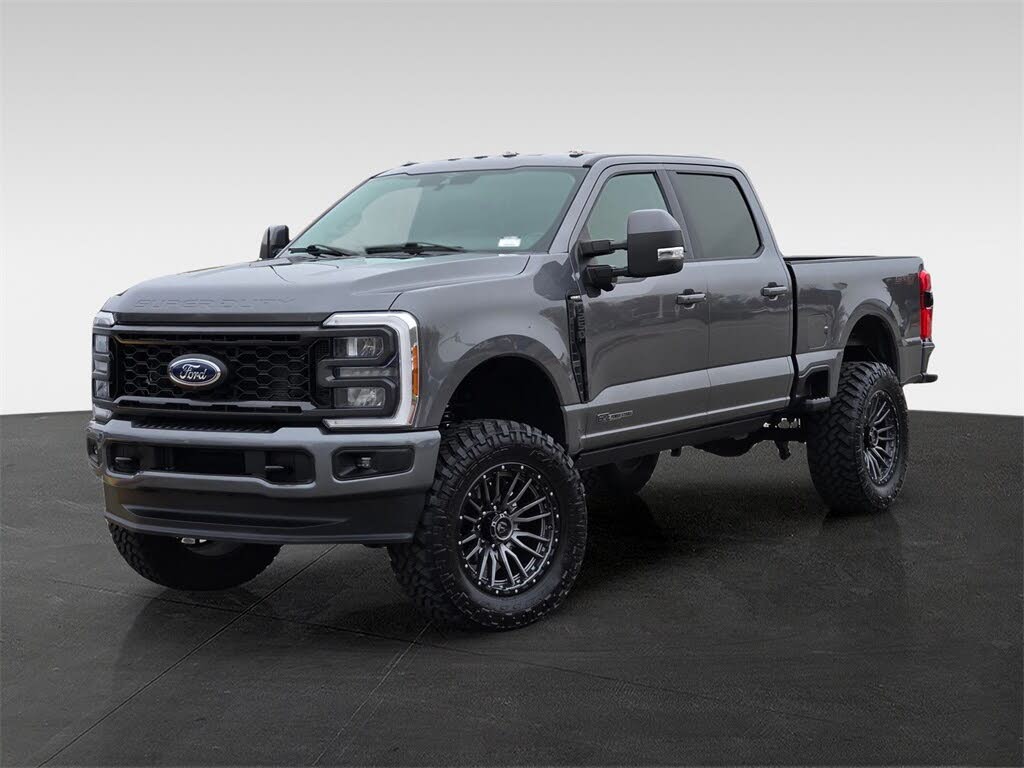2023 Ford F-250 Super Duty Lariat Crew Cab 4WD