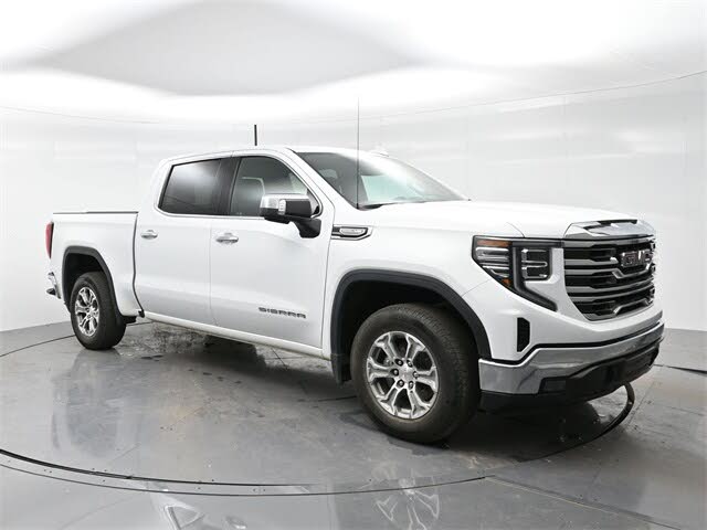 2024 GMC Sierra 1500 SLT Crew Cab RWD