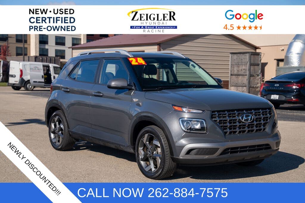 2024 Hyundai Venue SEL FWD