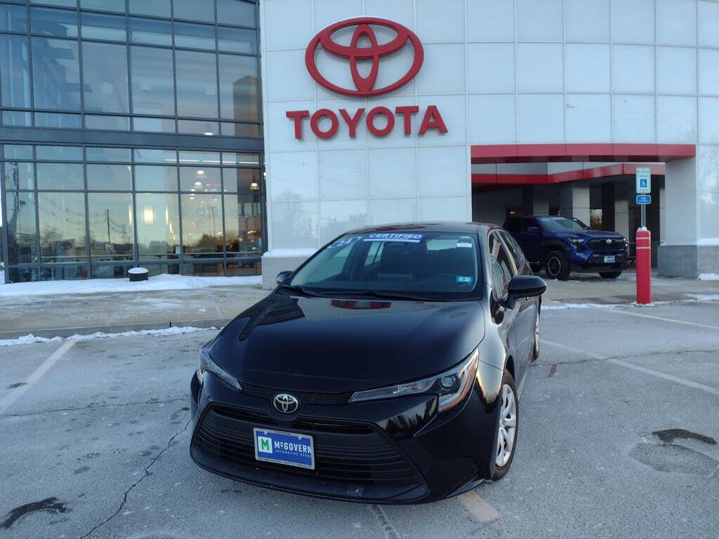 2024 Toyota Corolla LE FWD