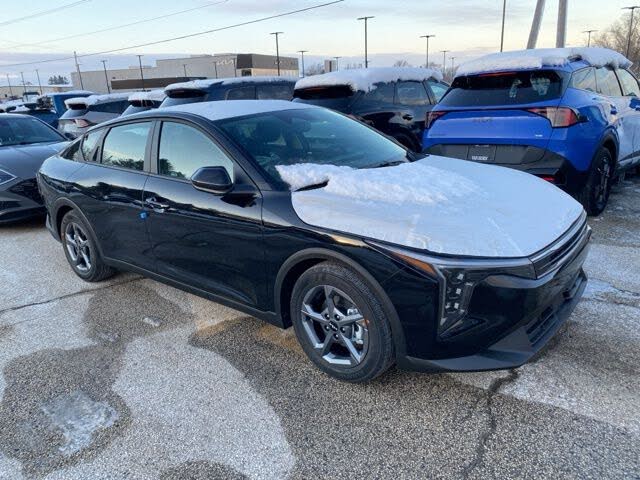 2025 Kia K4 LXS FWD