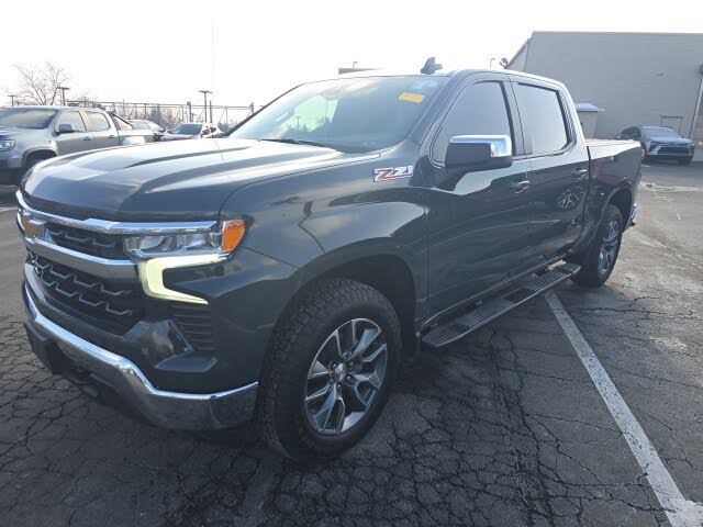 2026 Chevrolet Silverado 1500 LT Crew Cab 4WD