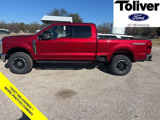 2026 Ford F-250 Super Duty Lariat Crew Cab 4WD