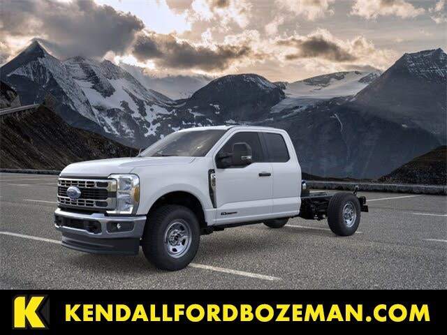 2026 Ford F-350 Super Duty Chassis XL SuperCab 4WD