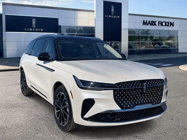 2026 Lincoln Nautilus Hybrid Reserve AWD