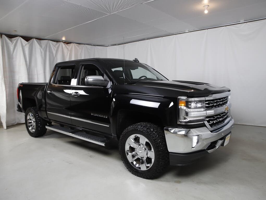 2018 Chevrolet Silverado 1500 LTZ Crew Cab 4WD