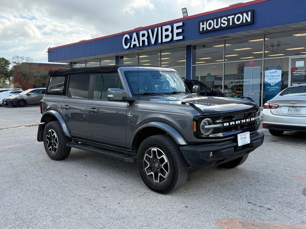 2022 Ford Bronco Outer Banks 4-Door 4WD