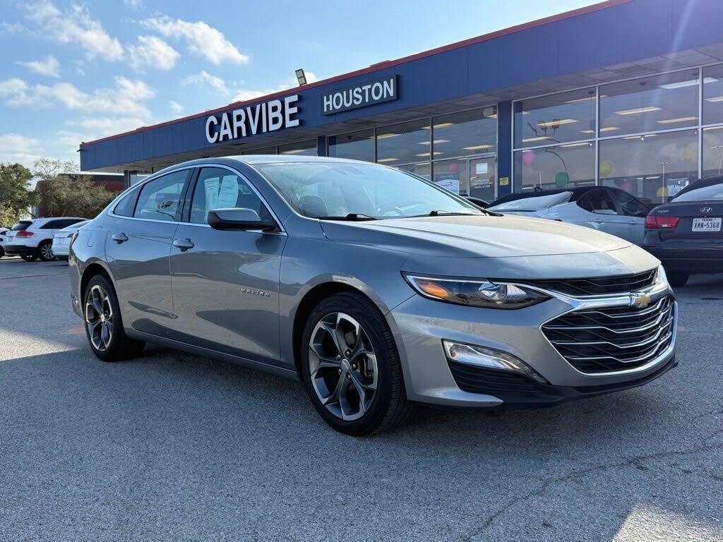 2024 Chevrolet Malibu LT with 1LT FWD
