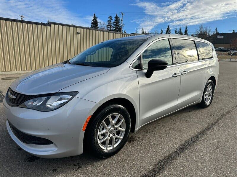 Chrysler Grand Caravan SXT FWD 2024