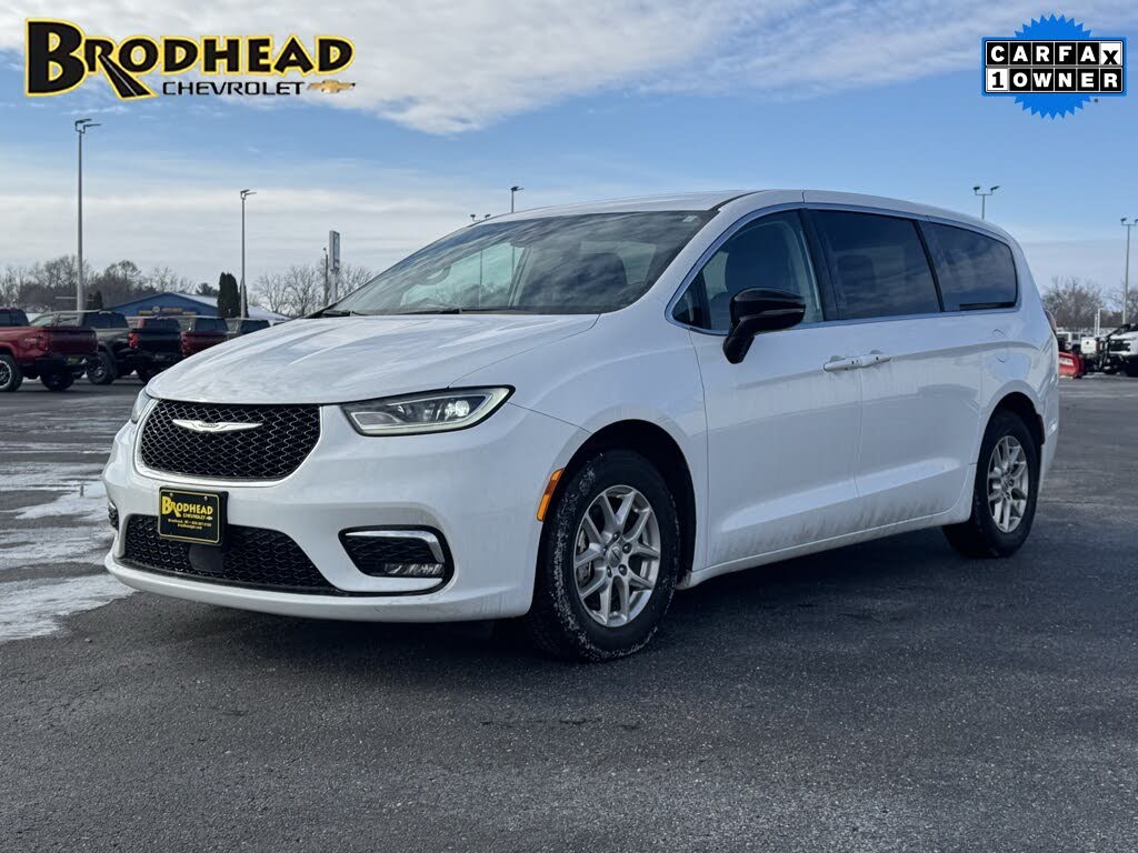 2024 Chrysler Pacifica Touring L FWD