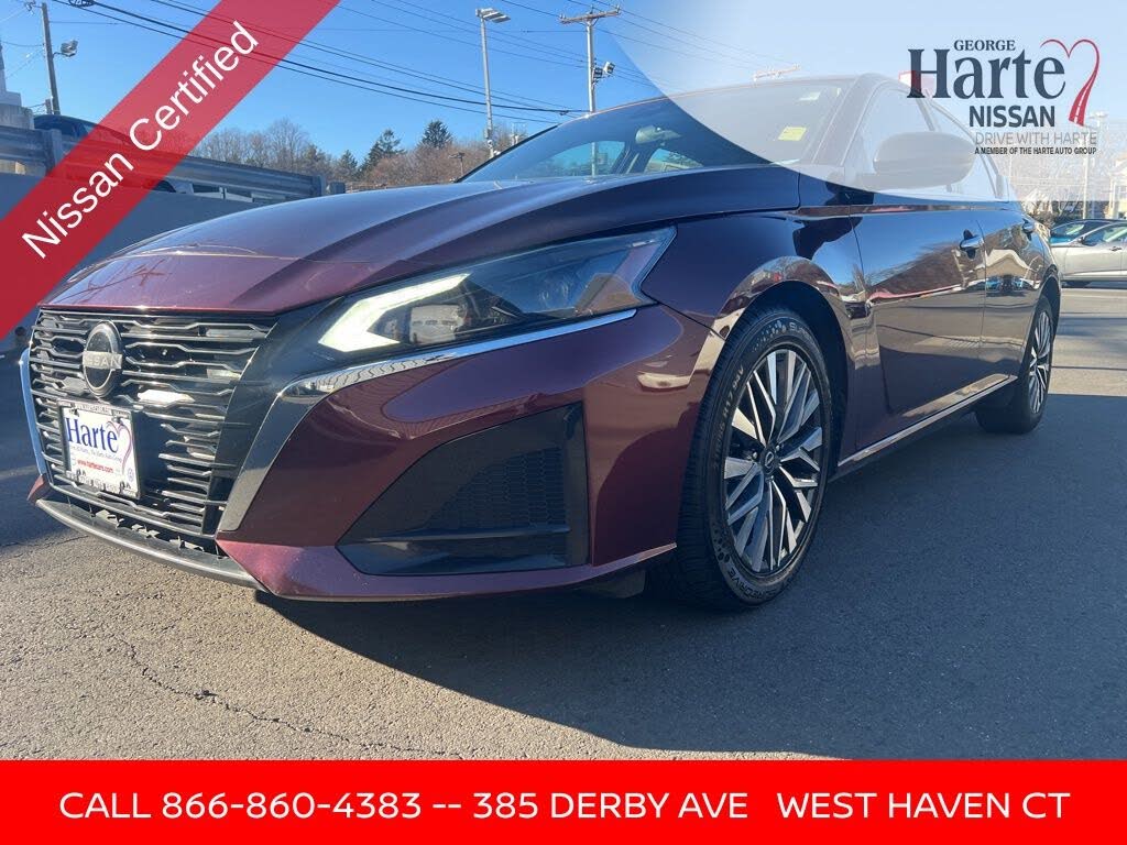 2024 Nissan Altima 2.5 SV FWD