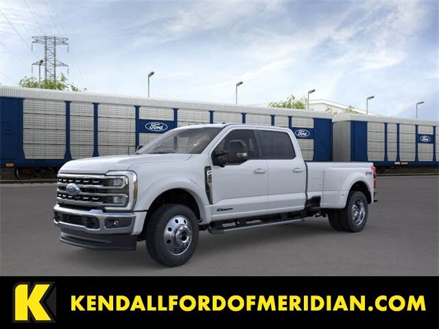 2026 Ford F-450 Super Duty XLT Crew Cab LB DRW 4WD