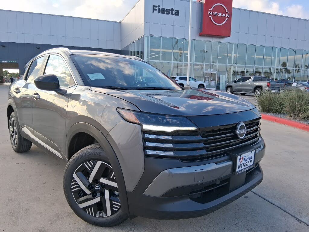 2026 Nissan Kicks SV FWD