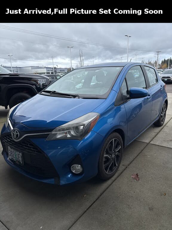 2015 Toyota Yaris SE