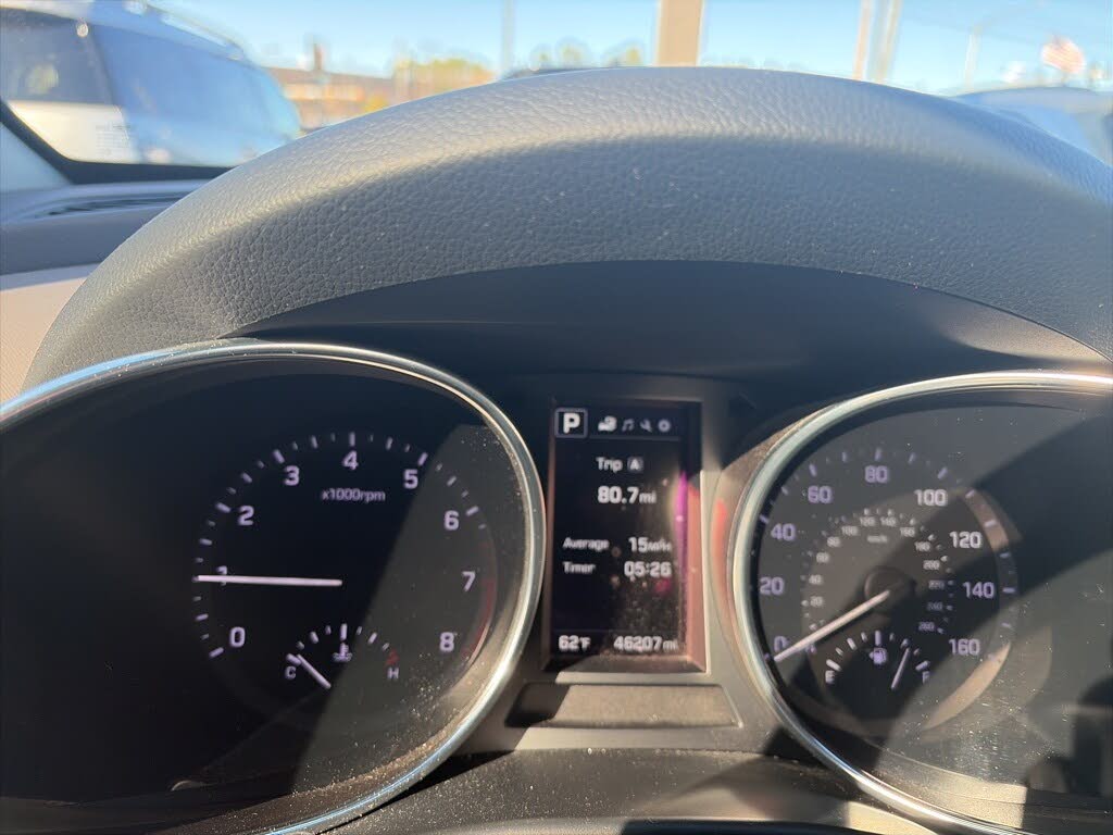 2017 Hyundai Santa Fe SE FWD