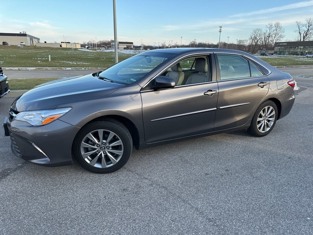 2017 Toyota Camry XLE