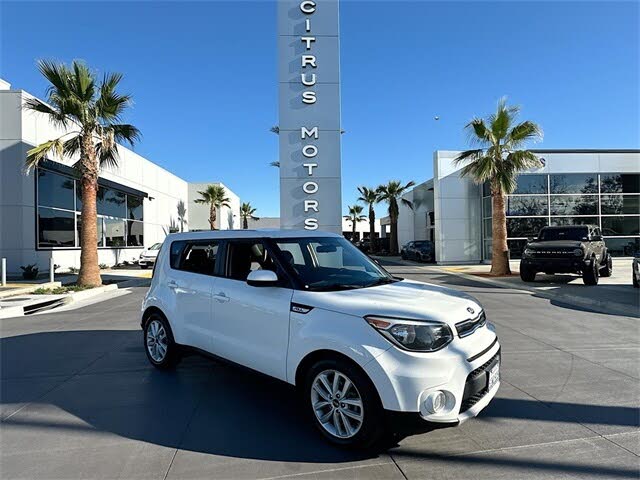 2019 Kia Soul + FWD