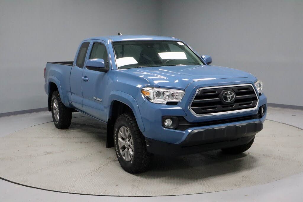 2019 Toyota Tacoma SR5 I4 Access Cab 4WD