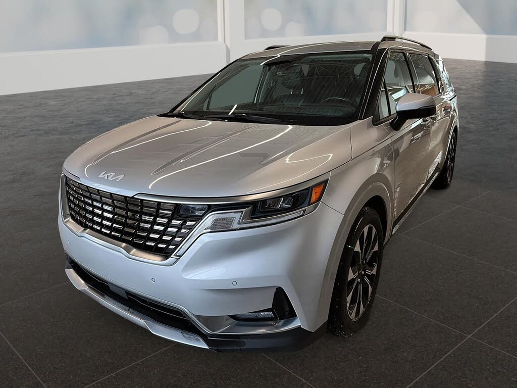 2022 Kia Carnival EX FWD