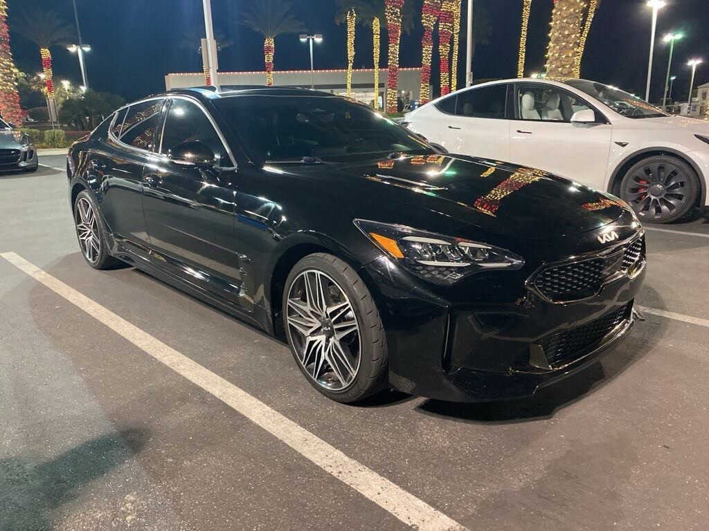 2022 Kia Stinger GT1 RWD